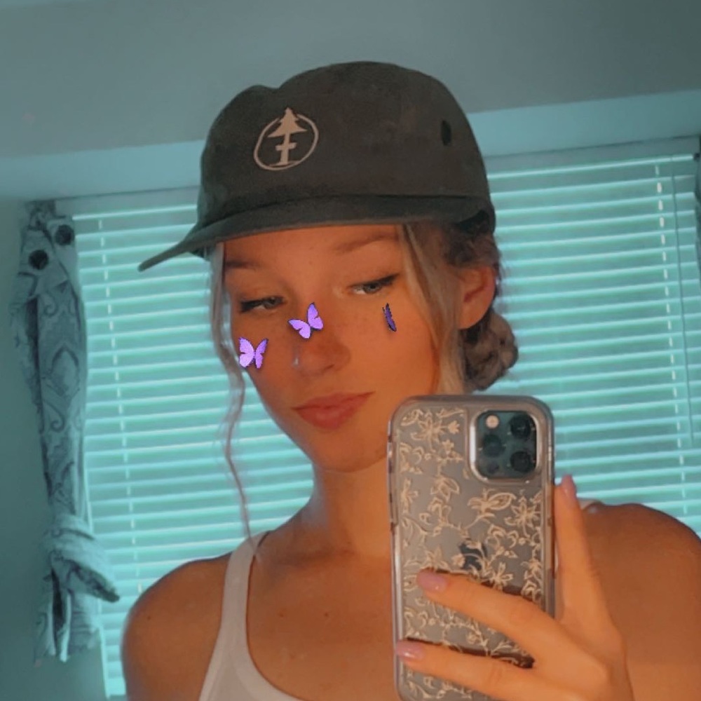 Meet your Posher, Sydney